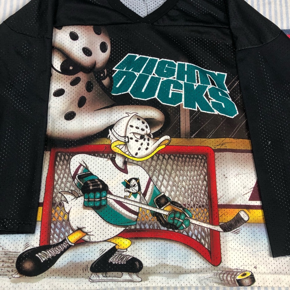 Vintage CCM Disney Mighty Ducks hockey jersey - Picture 3 of 8